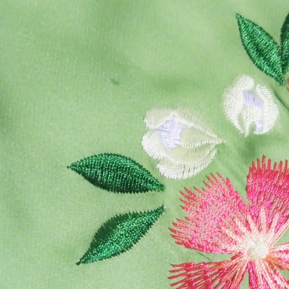 Bandolino Lime Green Embroidered Floral Halter Top - Picture 3 of 6